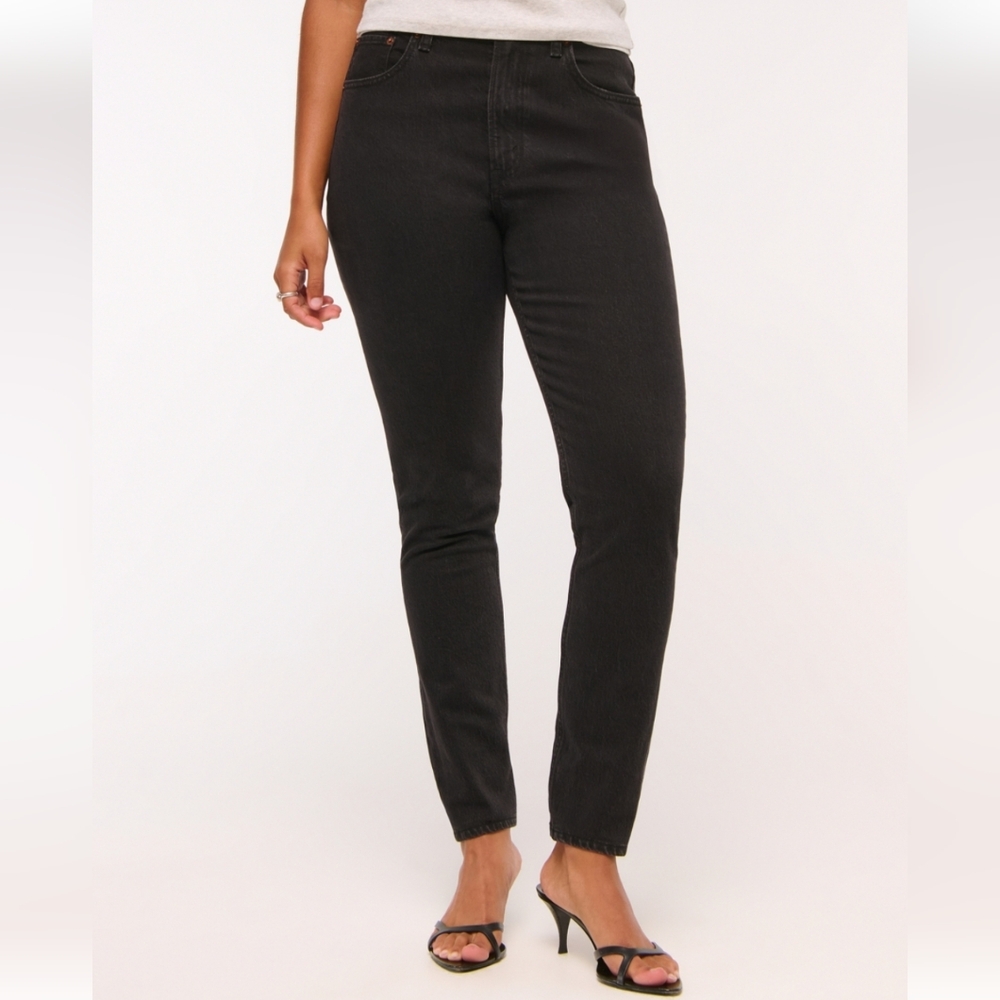 Abercrombie & Fitch Women's Charcoal Skinny Jeans